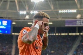 pg官网关于赛后体能课后，里昂止住颓势备战荷甲，气氛紧张，心理建设被强调的信息